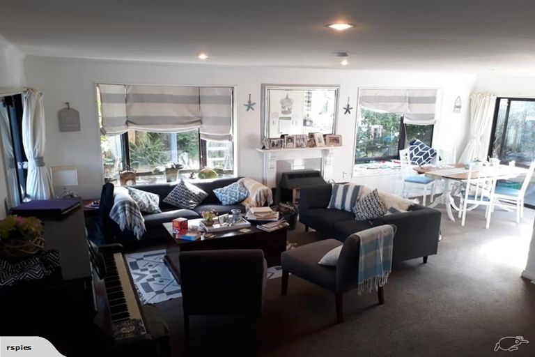 Photo of property in 104a Manly Street, Paraparaumu Beach, Paraparaumu, 5032