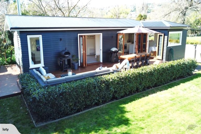 Photo of property in 12 Malcolm Avenue, Cashmere, Christchurch, 8022