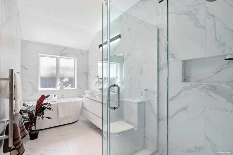 Photo of property in 16 Paso Fino Crescent, Karaka, Papakura, 2113