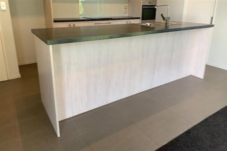 Photo of property in 8 Urihia Street, Marshland, Christchurch, 8083