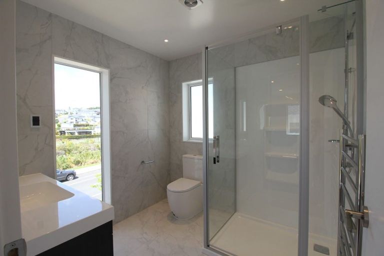 Photo of property in 157a Bonair Crescent, Silverdale, 0932