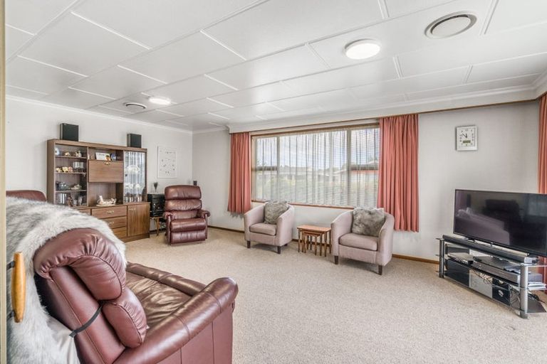 Photo of property in 19 Antrim Street, Windsor, Invercargill, 9810