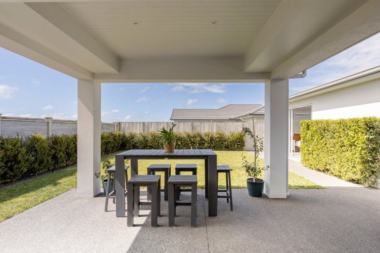 Photo of property in 493 Gloucester Road, Papamoa Beach, Papamoa, 3118