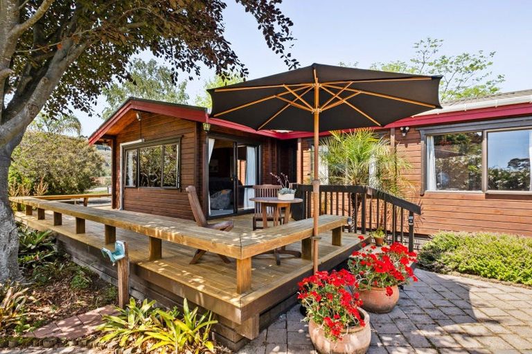 Photo of property in 29 Domain Road, Ormond, Gisborne, 4071