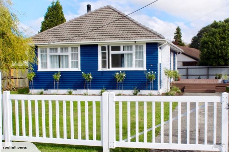 Photo of property in 70 Neill Street, Hornby, Christchurch, 8042