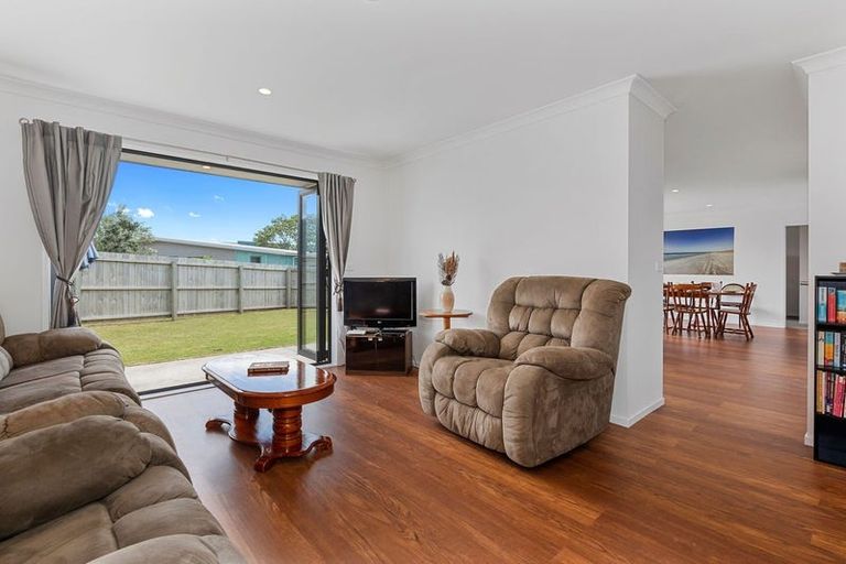 Photo of property in 11 Ata-mahina Way, Ruakaka, 0116