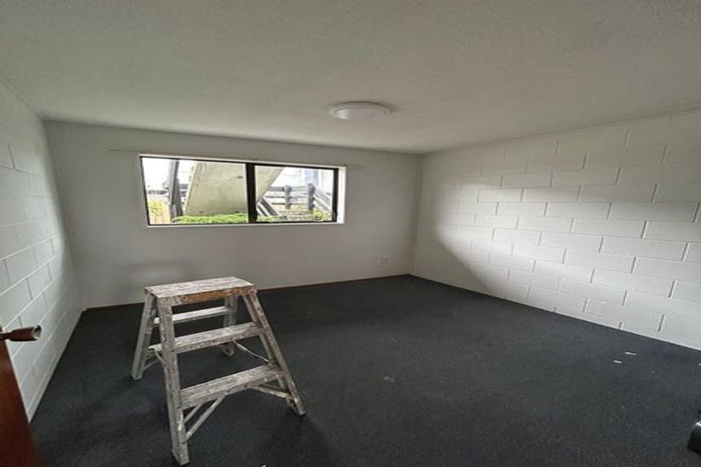 Photo of property in 1/23 Newnham Terrace, Upper Riccarton, Christchurch, 8041