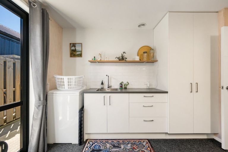 Photo of property in 24 Obelisk Street, Wanaka, 9305