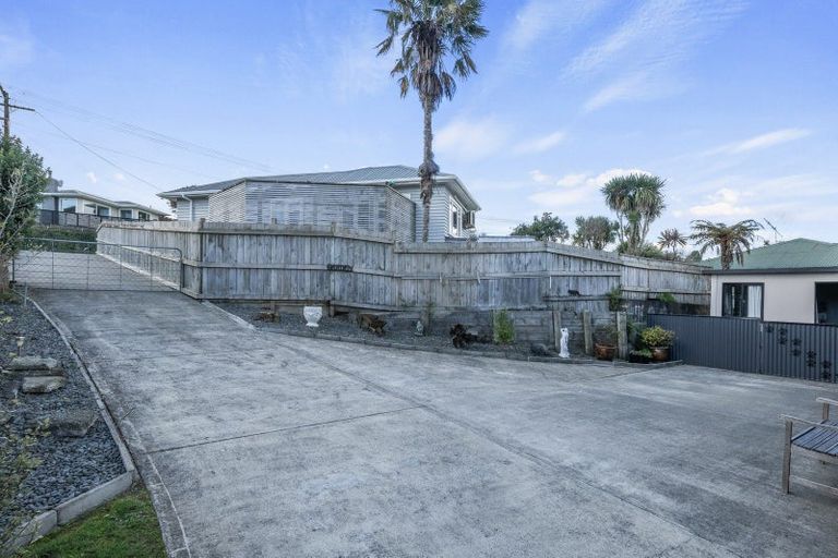 Photo of property in 21a Chester Street, Levin, 5510