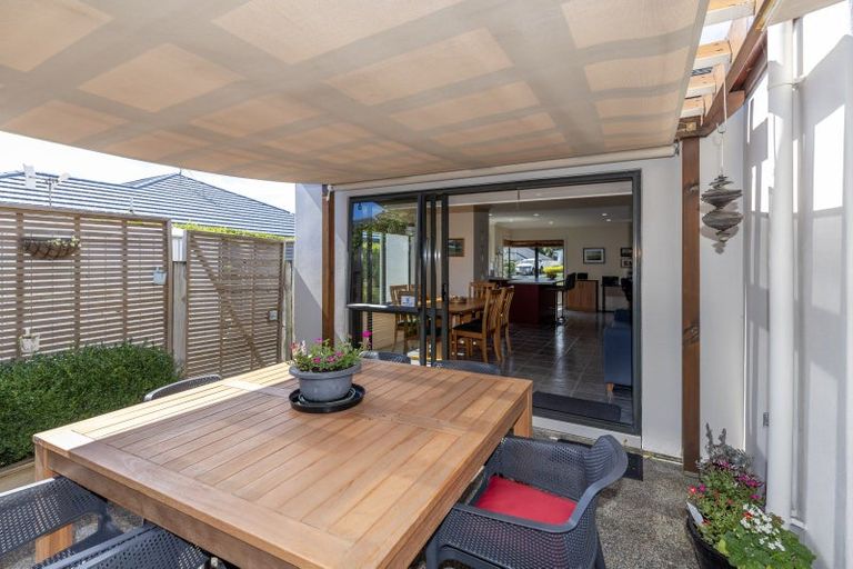 Photo of property in 14 San Priamo Place, Paraparaumu Beach, Paraparaumu, 5032