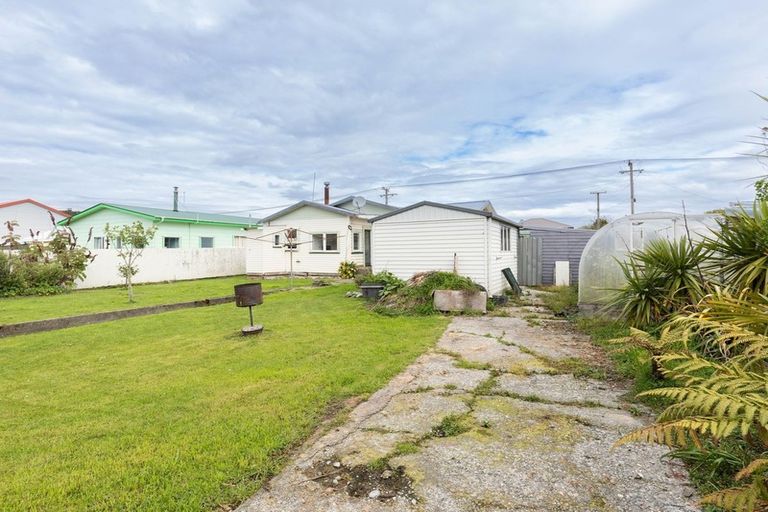 Photo of property in 10 Mills Street, Runanga, 7803