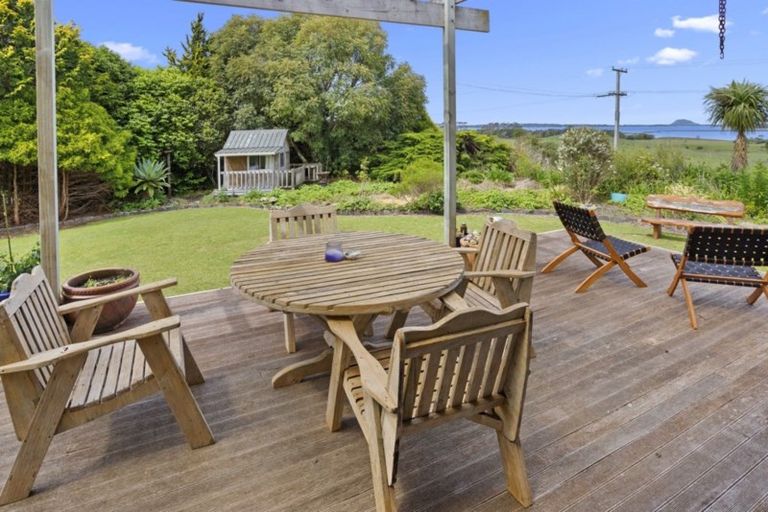 Photo of property in 1 Banks Drive, Aongatete, Katikati, 3181