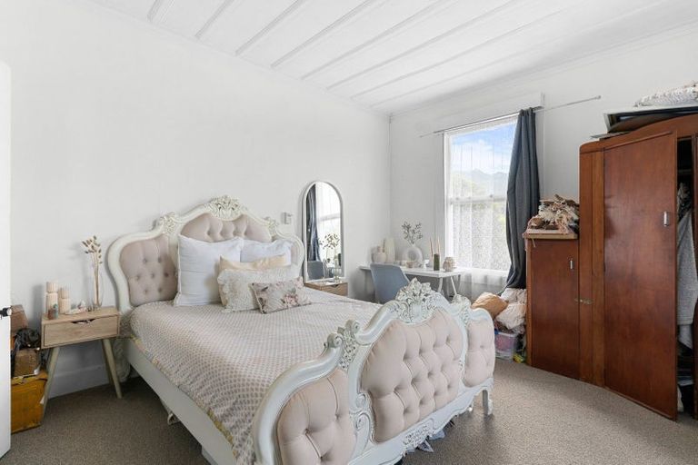 Photo of property in 1893 Whangarei Heads Road, Whangarei Heads, Whangarei, 0174