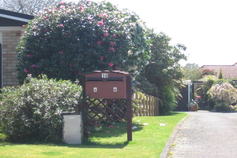 Photo of property in 10a Willmott Place, Springfield, Rotorua, 3015