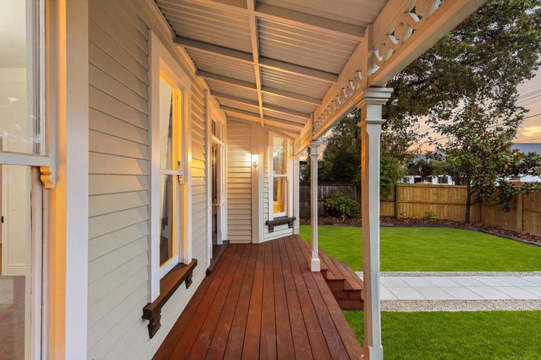 Photo of property in 1/156 Canon Street, Edgeware, Christchurch, 8013