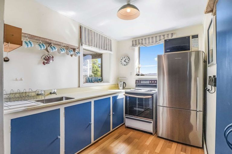 Photo of property in 16 Hall Street, Motunau, Waipara, 7387