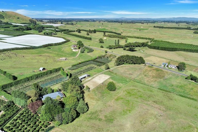 Photo of property in 95 Ohinepanea Road, Pukehina, Te Puke, 3186