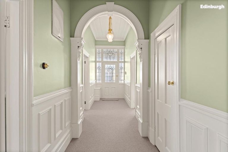 Photo of property in 77 Queens Drive, Saint Kilda, Dunedin, 9012