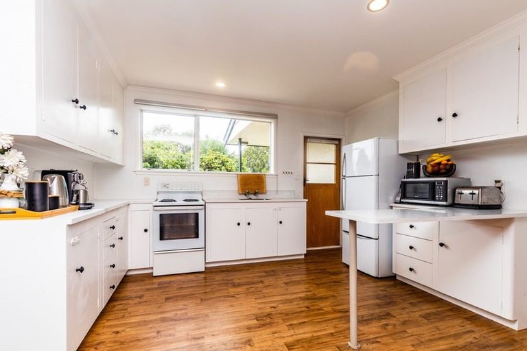 Photo of property in 10 Great North Road, Winton, 9720