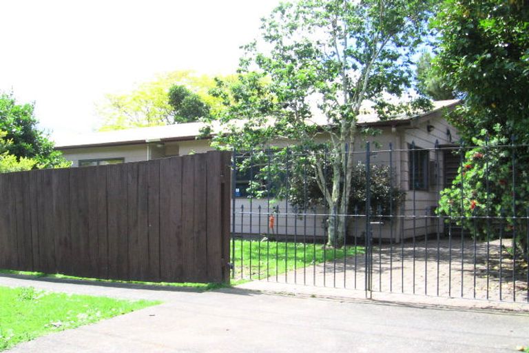 Photo of property in 60 Ashlynne Avenue, Papatoetoe, Auckland, 2025