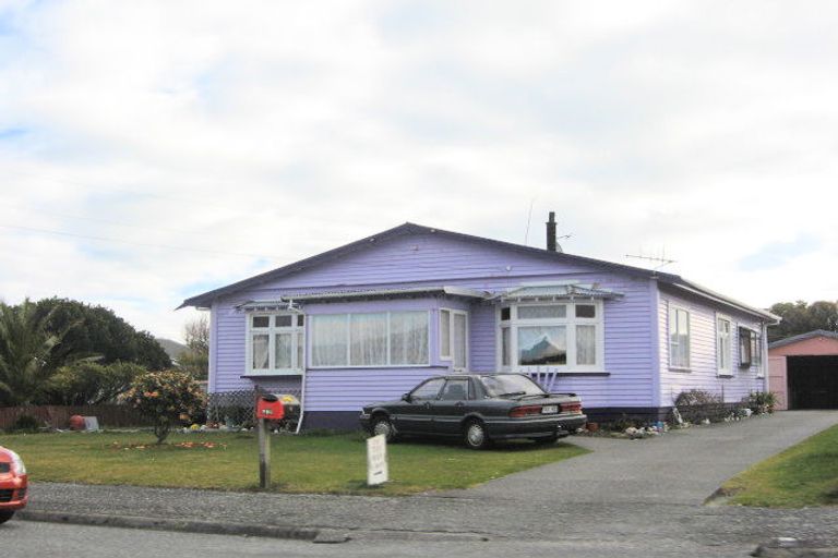 Photo of property in 110 Blake Street, Blaketown, Greymouth, 7805