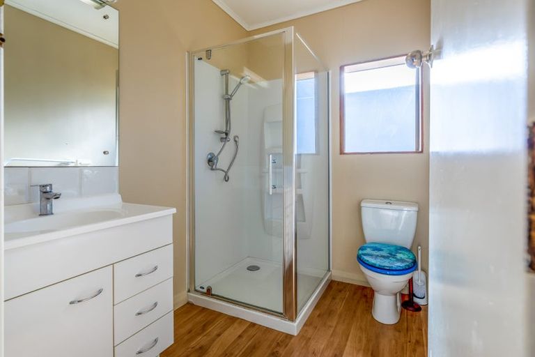 Photo of property in 47a Glengarry Road, Glen Eden, Auckland, 0602