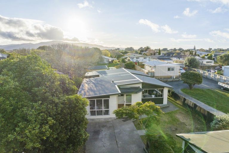 Photo of property in 45 Gray Avenue, Paraparaumu Beach, Paraparaumu, 5032