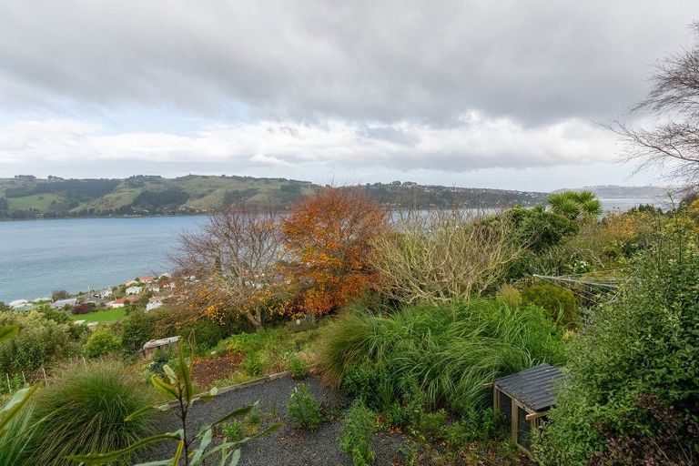 Photo of property in 52 Kauri Street, Ravensbourne, Dunedin, 9022