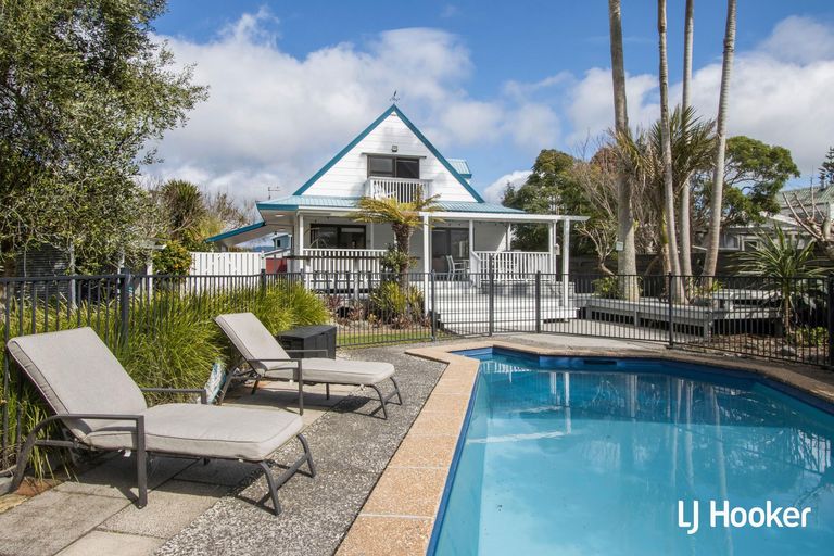 Photo of property in 19 Tatai Road, Bowentown, Katikati, 3177