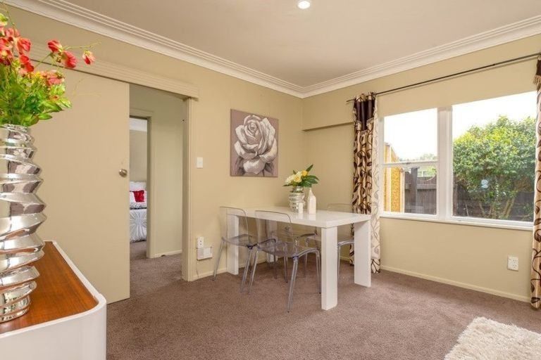 Photo of property in 2/23 Alexander Avenue, Papatoetoe, Auckland, 2025