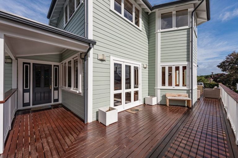 Photo of property in 5 Mahoe Street, Hutt Central, Lower Hutt, 5010