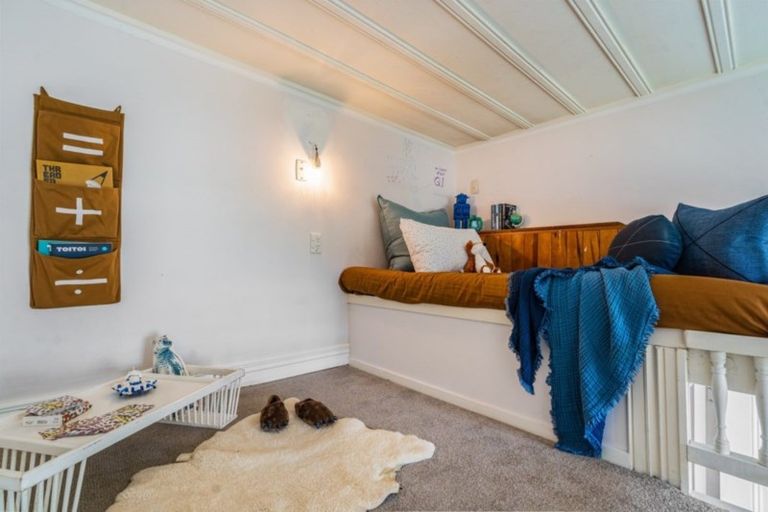 Photo of property in 159 Victoria Road, Devonport, Auckland, 0624