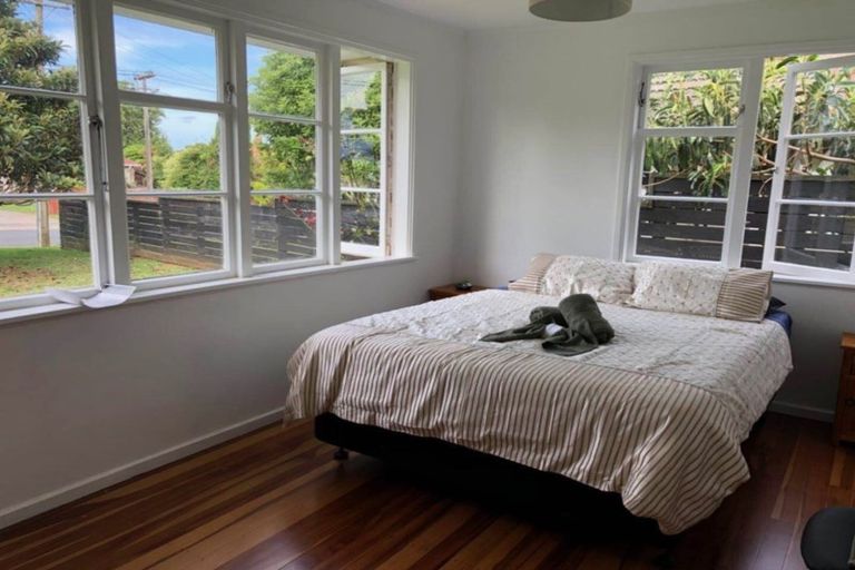 Photo of property in 18 Alamein Road, Panmure, Auckland, 1072
