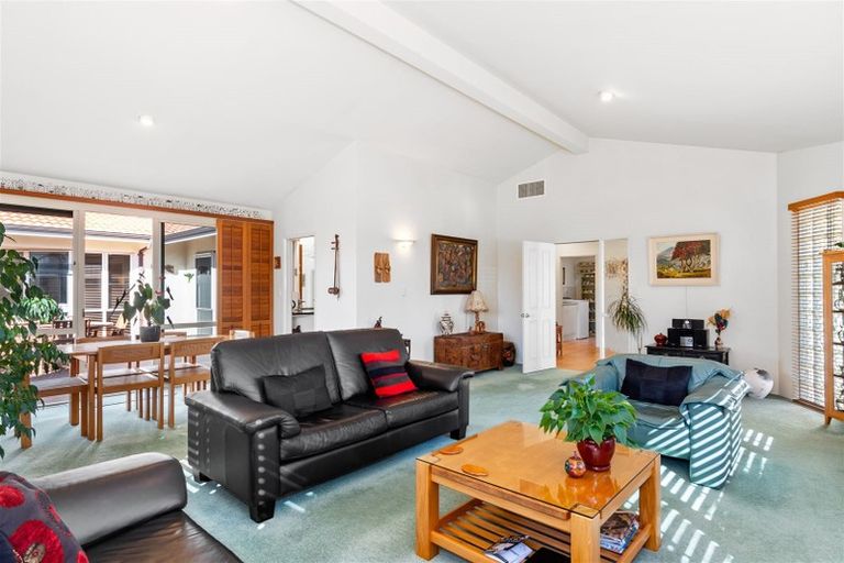 Photo of property in 27 Palm Beach Boulevard, Papamoa Beach, Papamoa, 3118