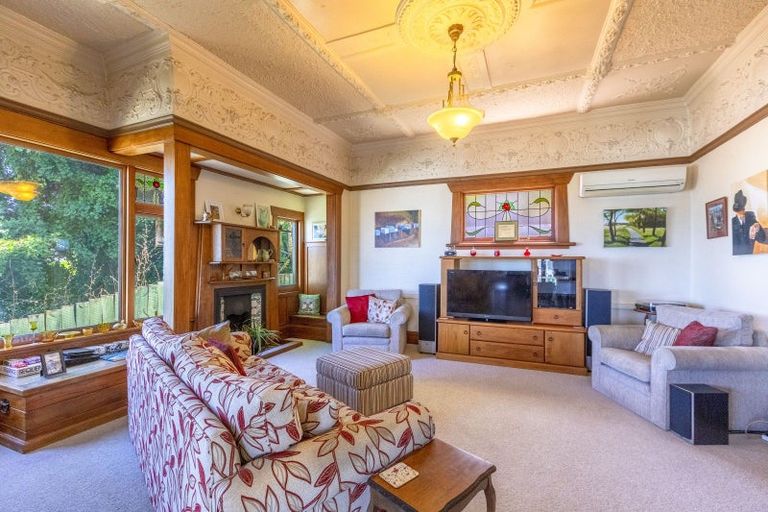 Photo of property in 20 Brewster Street, Bluff Hill, Napier, 4110