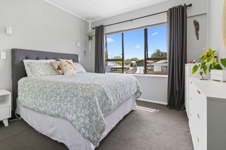 Photo of property in 182 Queen Street, Pukekohe, 2120