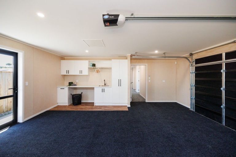 Photo of property in 87 Freedom Drive, Kelvin Grove, Palmerston North, 4470