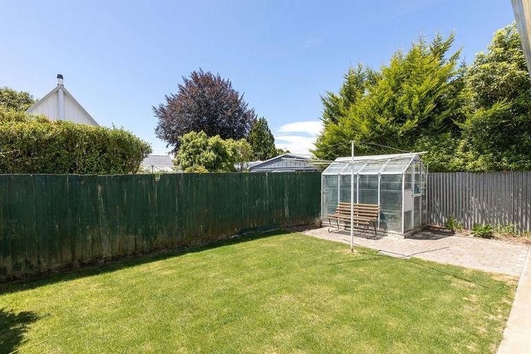 Photo of property in 2/8 Darroch Street, Belfast, Christchurch, 8051