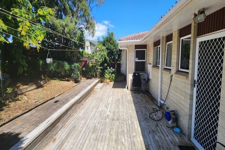 Photo of property in 9 Tiverton Crescent, Whalers Gate, New Plymouth, 4310