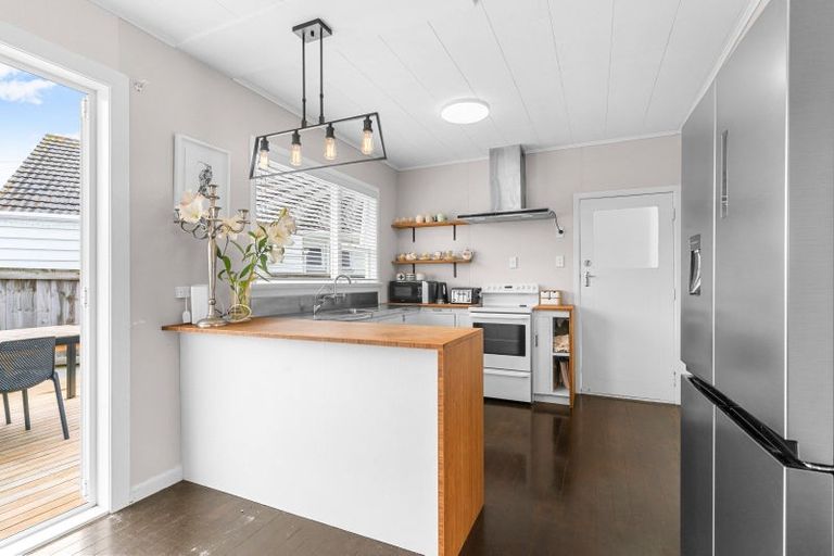 Photo of property in 77 Parore Street, Dargaville, 0310