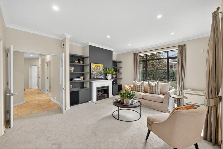 Photo of property in 106 Hamilton Avenue, Ilam, Christchurch, 8041