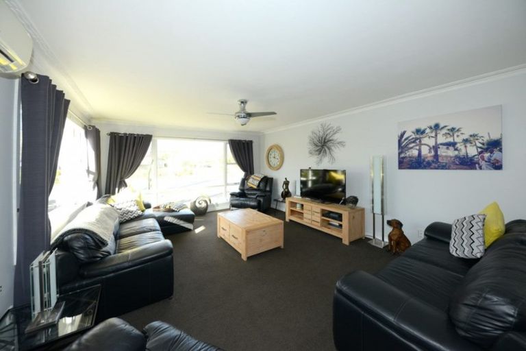 Photo of property in 116 Richardson Terrace, Woolston, Christchurch, 8023