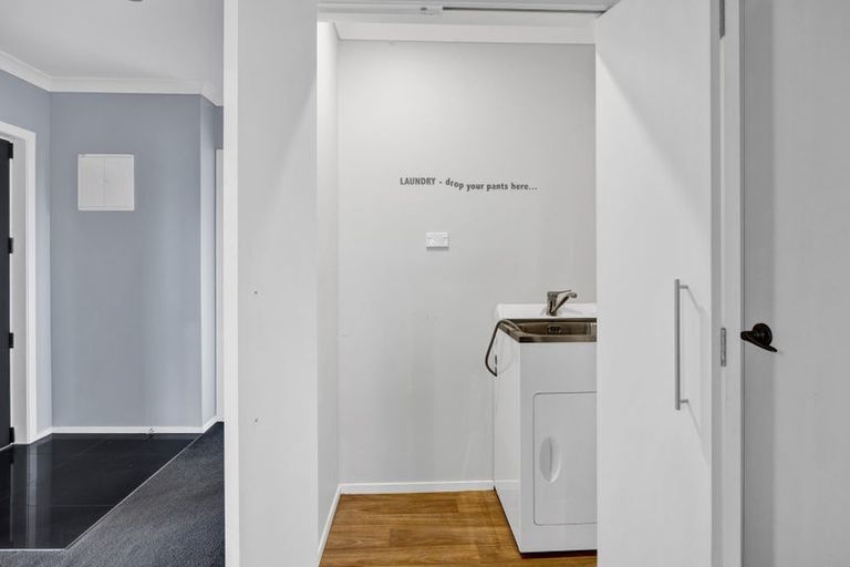 Photo of property in 17 Fitzroy Street, Normanby, Hawera, 4614