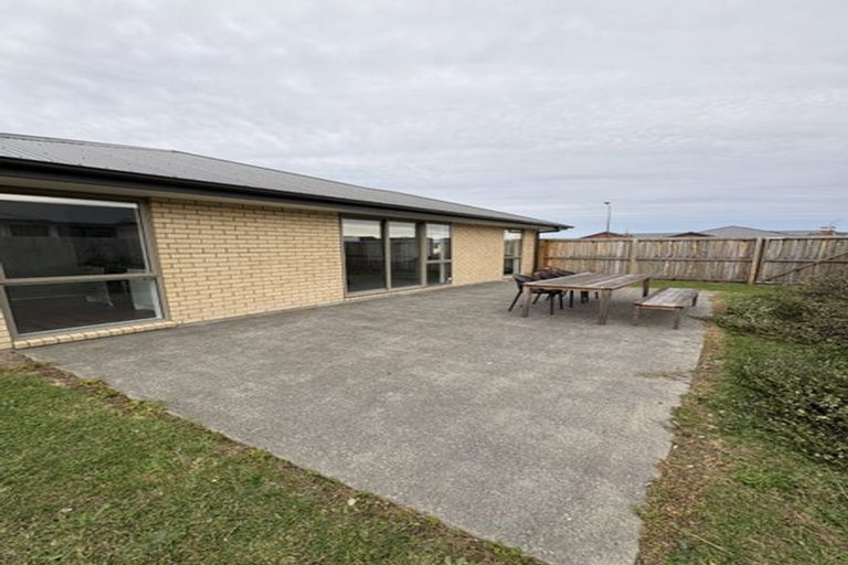 Photo of property in 33 Cressy Place, Darfield, 7510