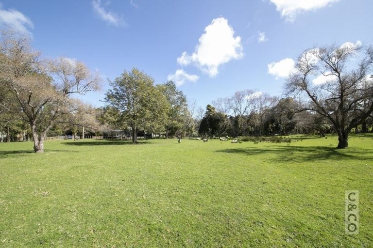 Photo of property in 353 Taylor Road, Helensville, Waimauku, 0882