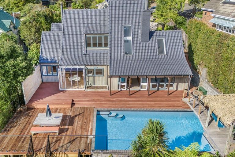 Photo of property in 94 Kowhai Road, Campbells Bay, Auckland, 0630