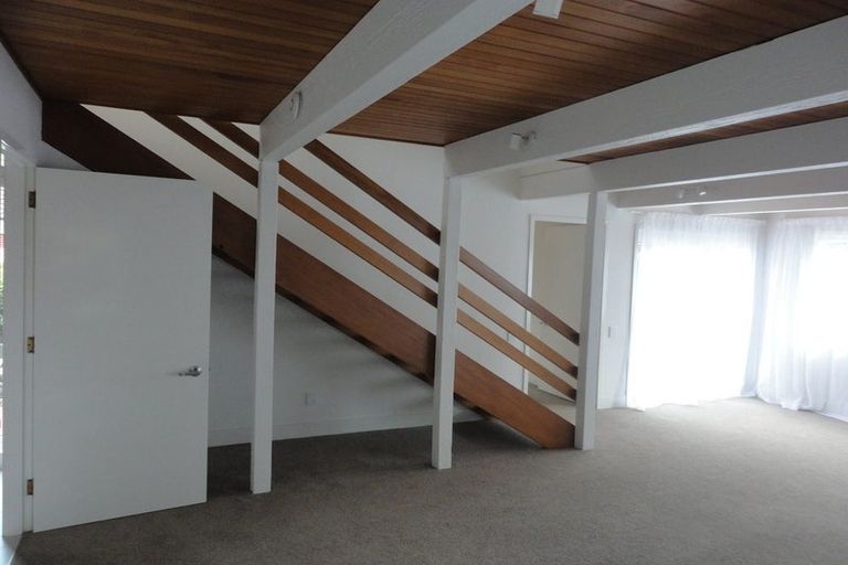 Photo of property in 4a Thurlestone Place, Burnside, Christchurch, 8053