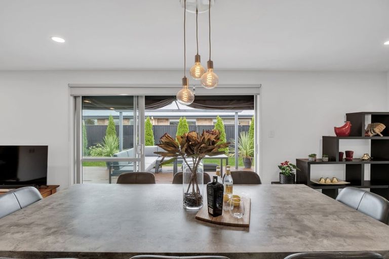 Photo of property in 56 Huntingdon Drive, Rangiora, 7400