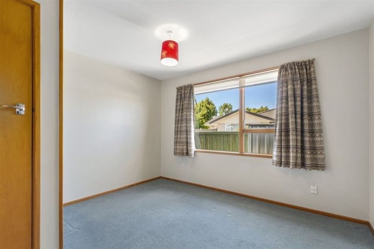 Photo of property in 1/15 Murmont Street, Bishopdale, Christchurch, 8053