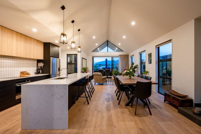 Photo of property in 11 Campbell Road, Wanaka, 9305